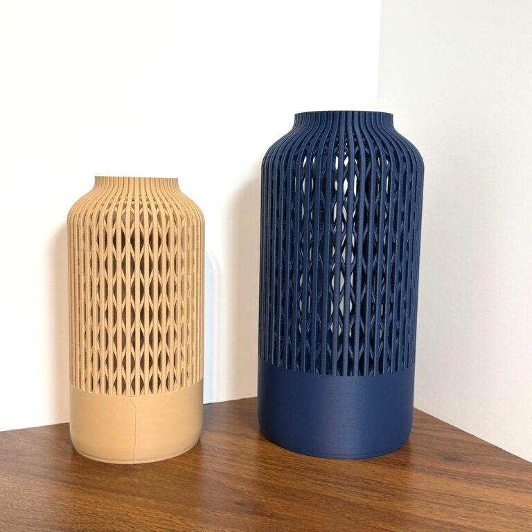 Vellis Vase 1
