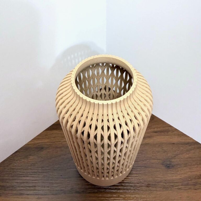 Vellis Vase 5